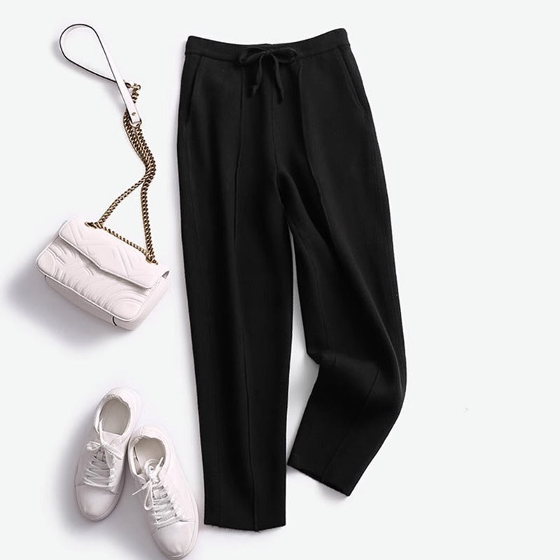 Breezy & Stylish: Women's Cropped Knit Pants