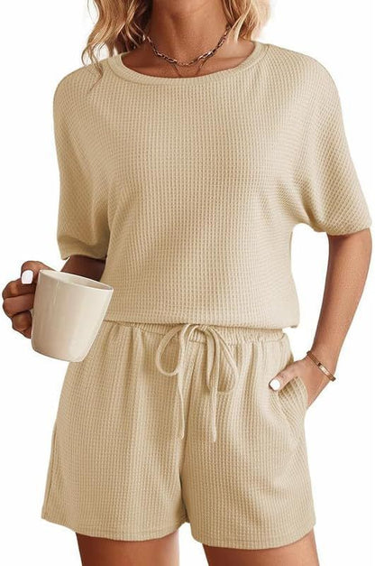 Women's Casual Waffle Knit Two-Piece Set - Short-Sleeve Top & Shorts Lounge Wear